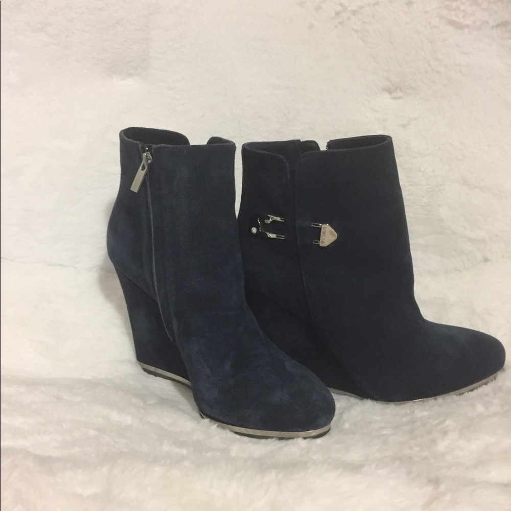 LeSilla suede wedged booties